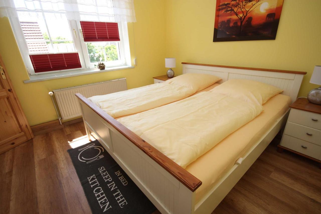 Ferienwohnung Leitzsch Вустров Екстериор снимка