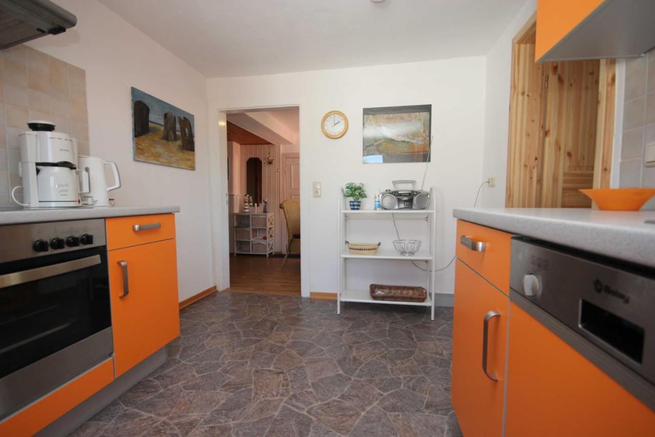 Ferienwohnung Leitzsch Вустров Екстериор снимка