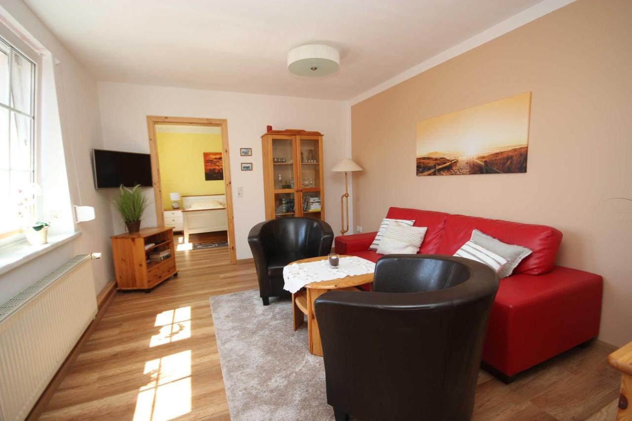 Ferienwohnung Leitzsch Вустров Екстериор снимка